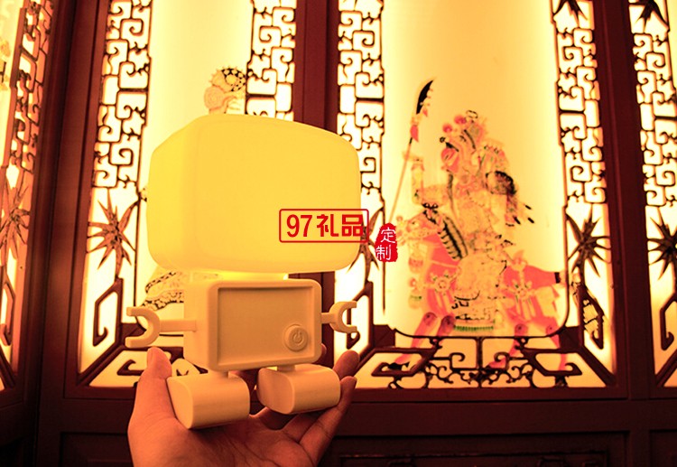 機(jī)器人臺燈