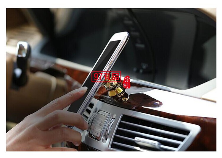 移動電源+手機之家+車載充電轉換器+伸縮線