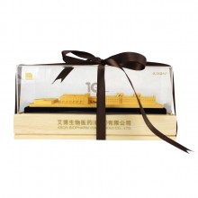 商務(wù)擺件禮贈(zèng) 絨沙金擺件 艾博生物周年慶典定制案例 商務(wù)擺件禮贈(zèng) 絨沙金擺件 艾博生物周年慶典定制案例