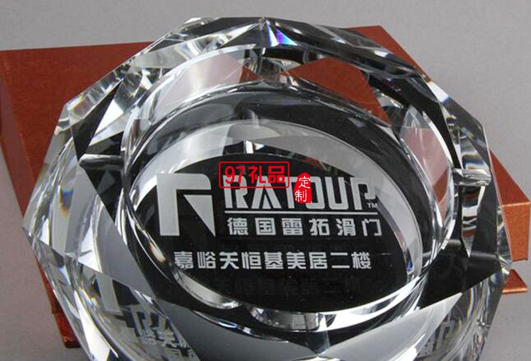 水晶煙灰缸  商務(wù)禮品 賓利定制案例