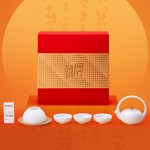 把中秋的溫柔調(diào)進(jìn)香里，拆開就是滿屋團(tuán)圓氣一禮盒藏盡中秋月