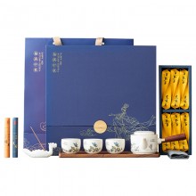 千里共嬋娟嫦娥中秋套裝桂香漫過(guò)窗臺(tái)時(shí)，月光已在禮盒里釀好了甜